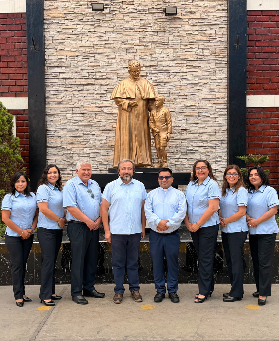 Estudiantes del Salesiano Rosenthal en actividad académica